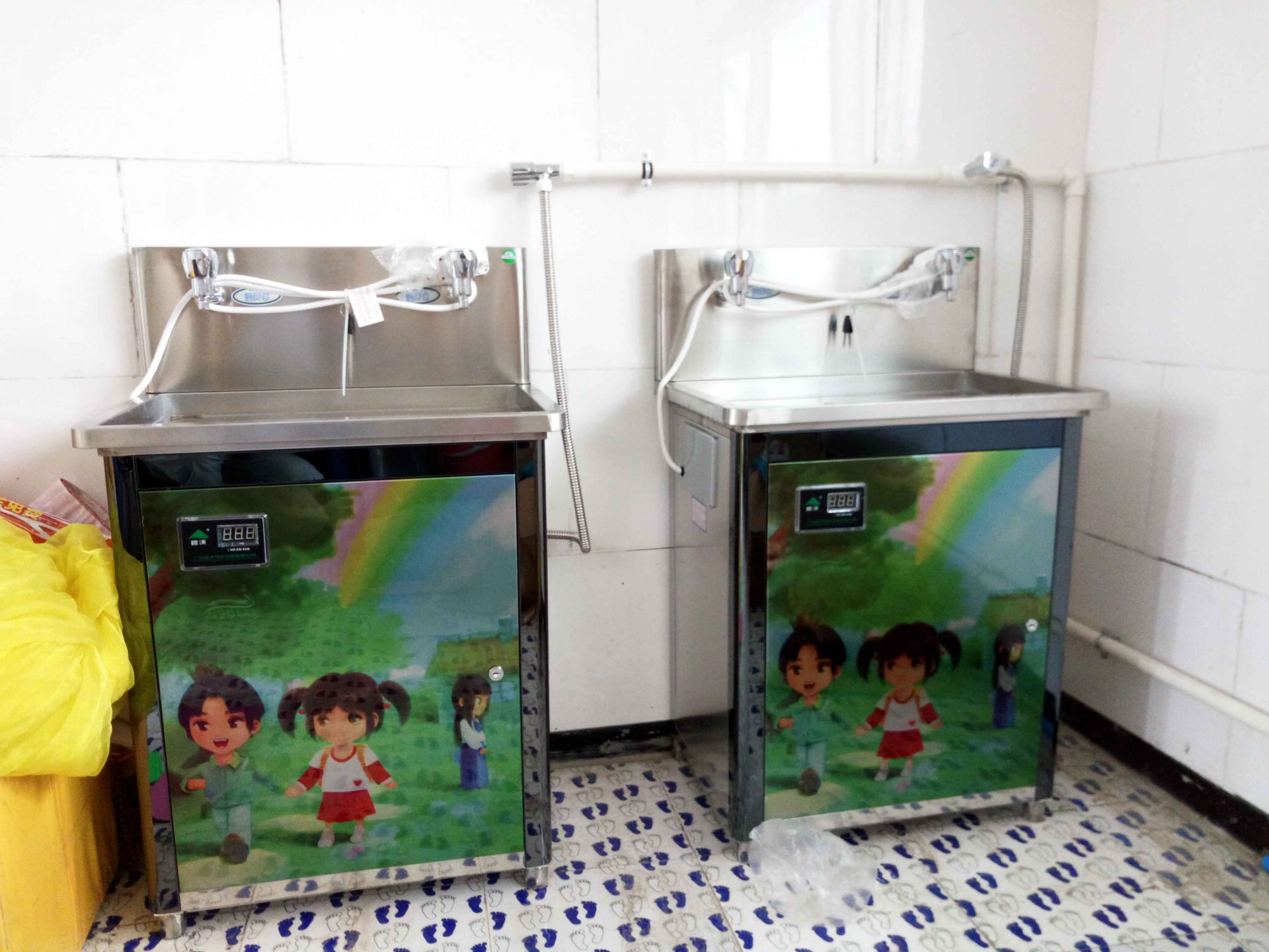 幼儿园温开水直饮水机为什么受到园长的欢迎？