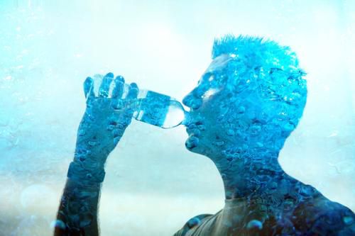 人正常每天饮水量是多少?